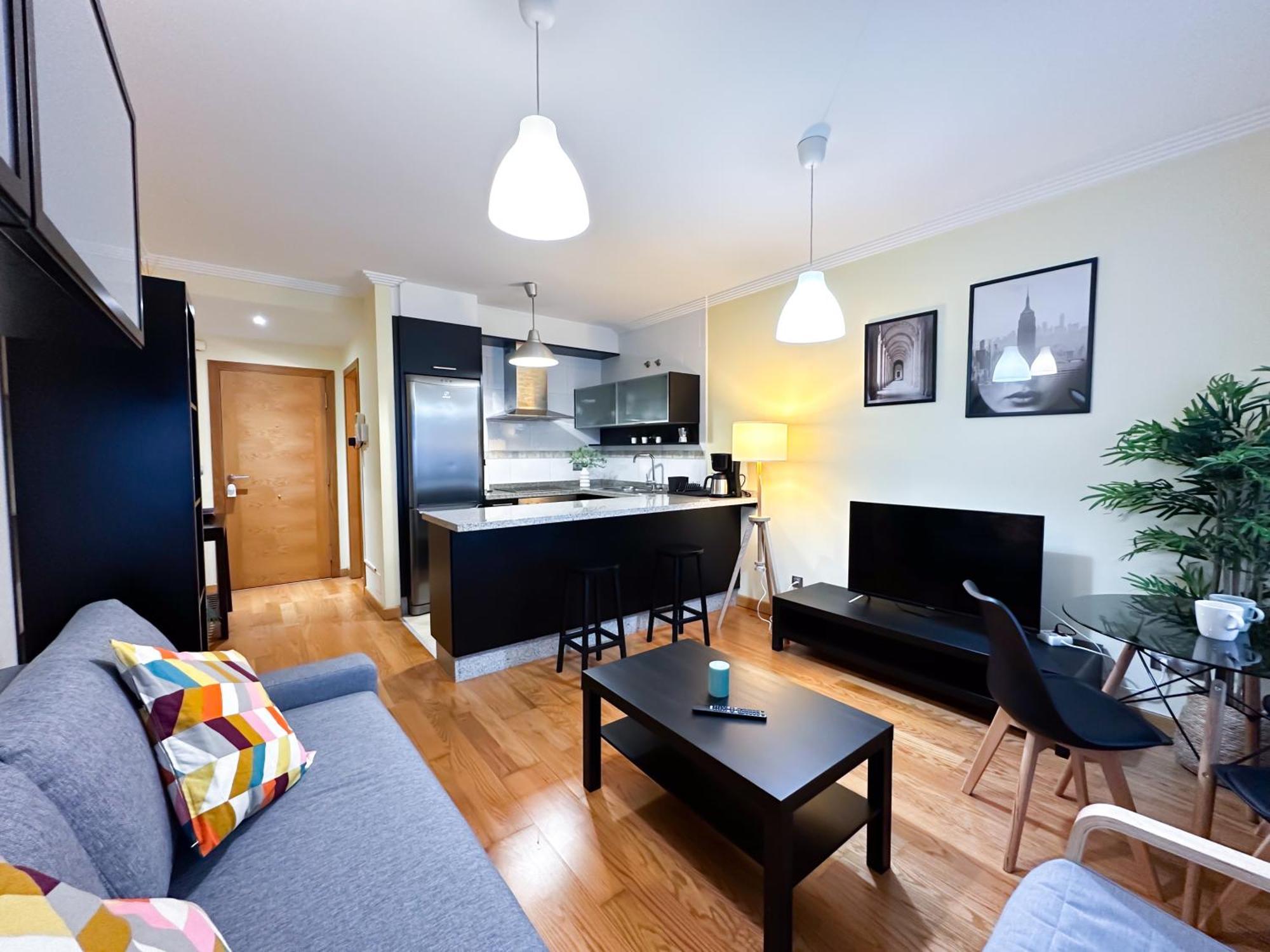 Apartamento Con Garaje, Centrico Y Luminoso Pontevedra Exterior photo